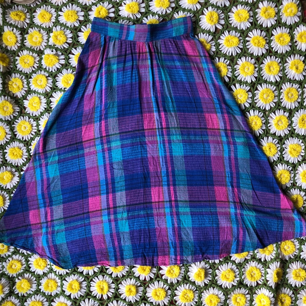VINTAGE | colorful plaid skirt 💙